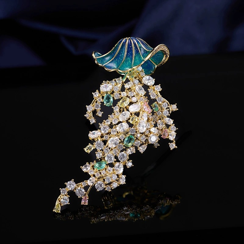 Luxury Lifestyle Jewelry - Broche de medusa con incrustaciones de