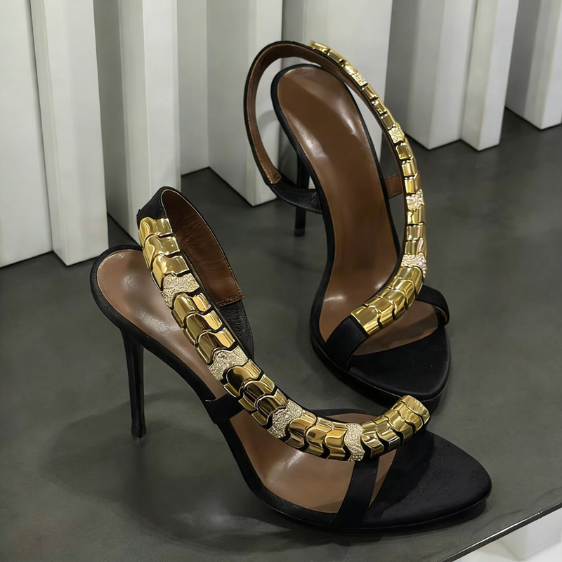 Sandalias de gladiador de saté - Luxury Lifestyle reseña y precio