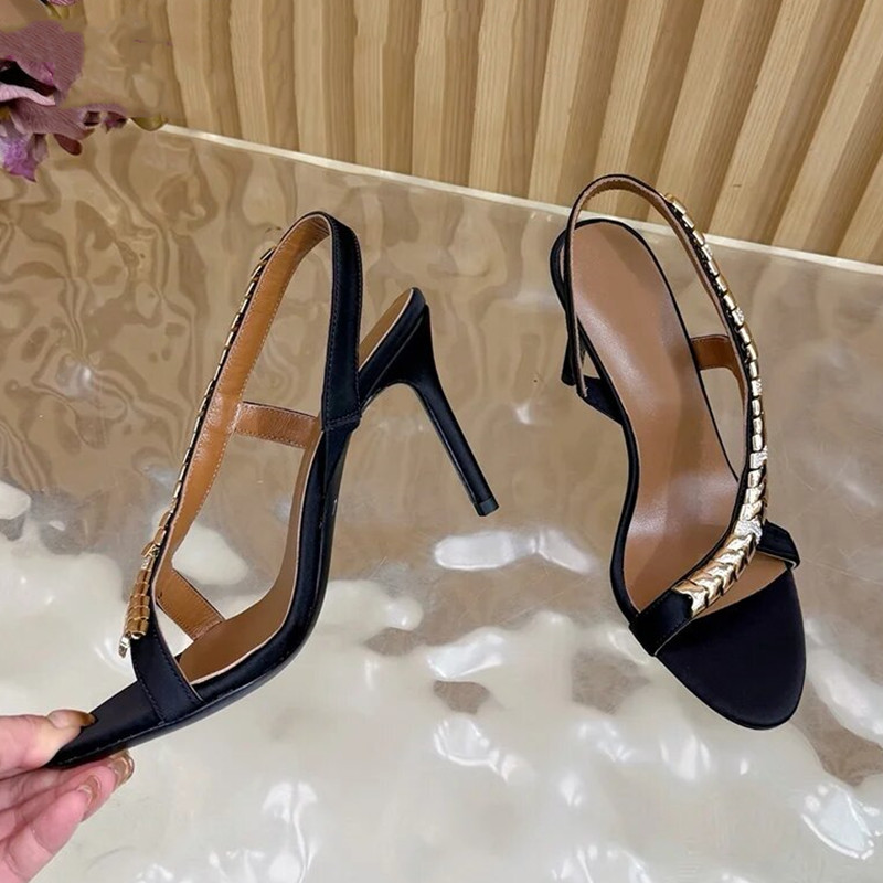 Sandalias de gladiador de saté - Luxury Lifestyle reseña y precio