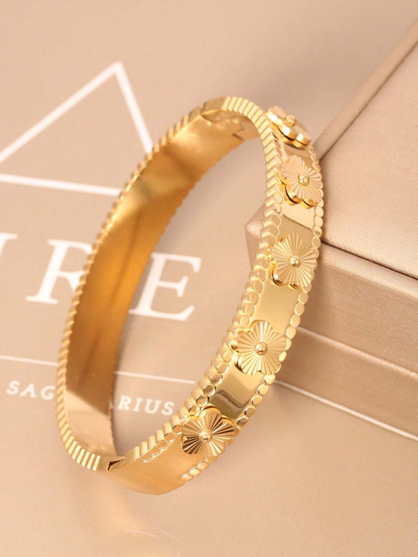 1 Pieza de Pulsera de Estilo E - Luxury Lifestyle Jewelry reseña y precio